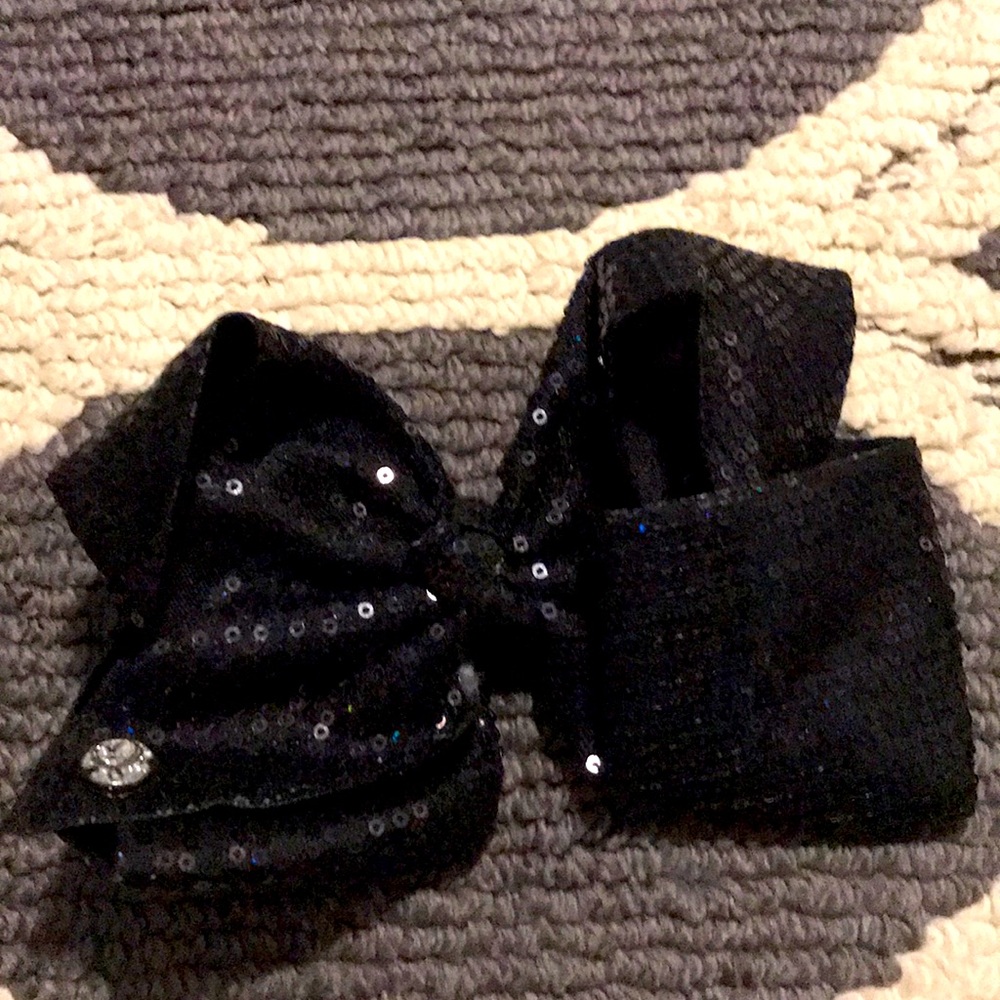 JOJO bow